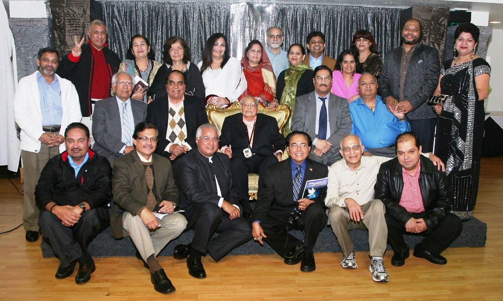 A diverse Center for Pluralism gathering representing civic and intercultural engagement